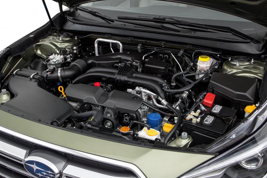 Моторный отсек Subaru Outback 2.5i 2017 года  (NA) (фото 3 из 19)